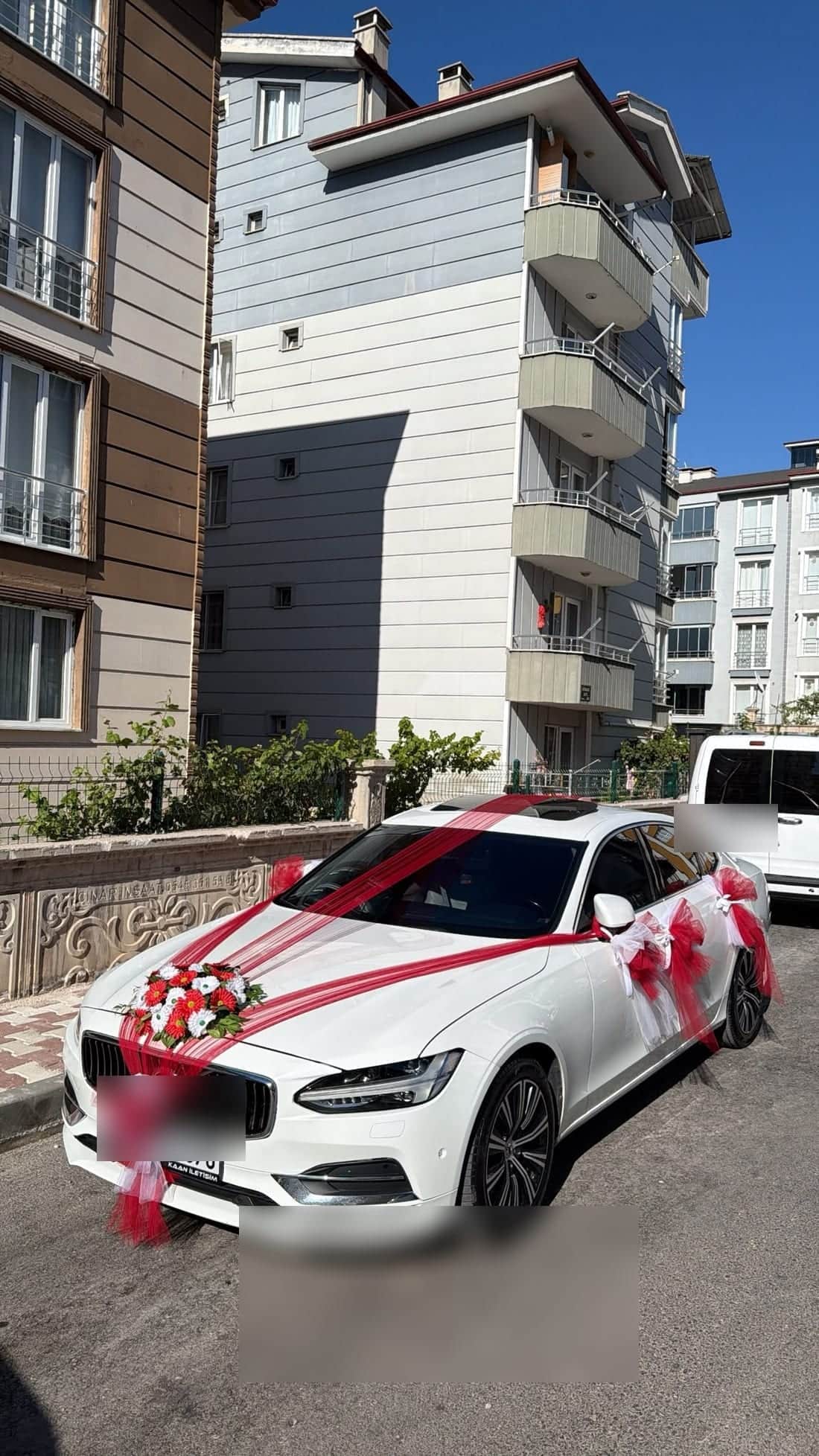 FloraMia Tokat çiçekçi gelin arabası çiçek süslemesi