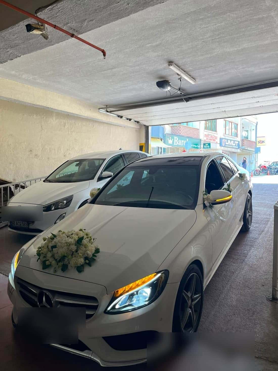 FloraMia Tokat çiçekçi düğün arabası kurdele süslemesi