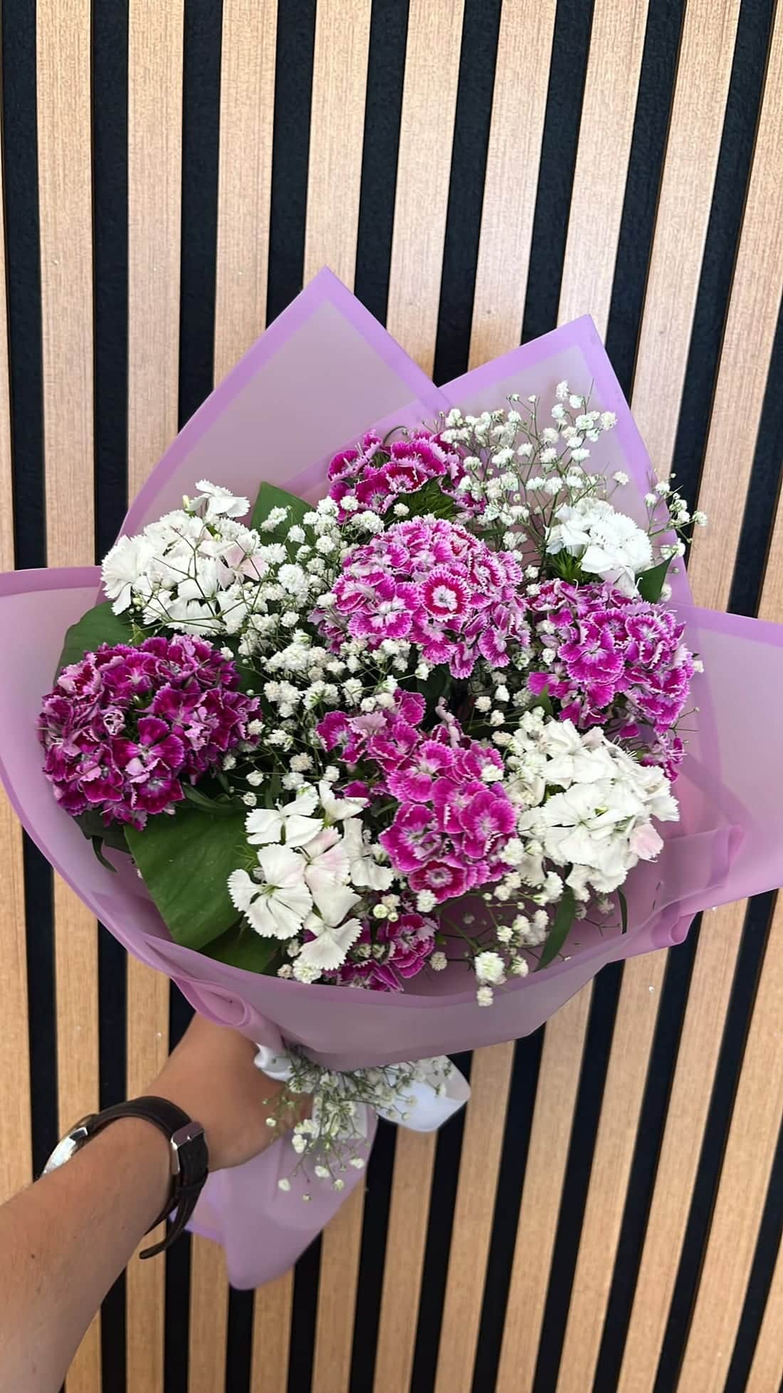 FloraMia Tokat çiçekçi taze çiçek buketi